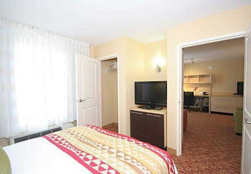 Towneplace Suites Columbia Southeast / Fort Jackson Екстериор снимка