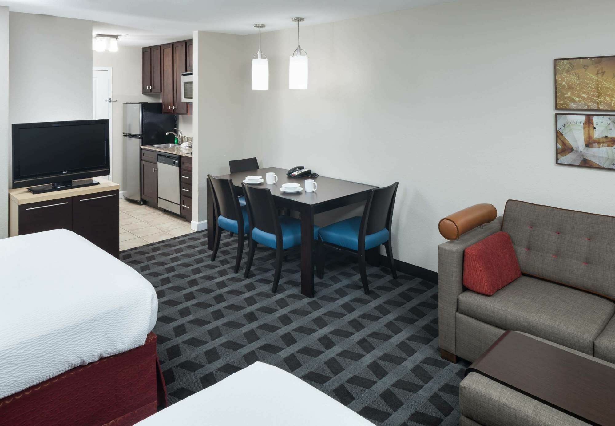 Towneplace Suites Columbia Southeast / Fort Jackson Екстериор снимка